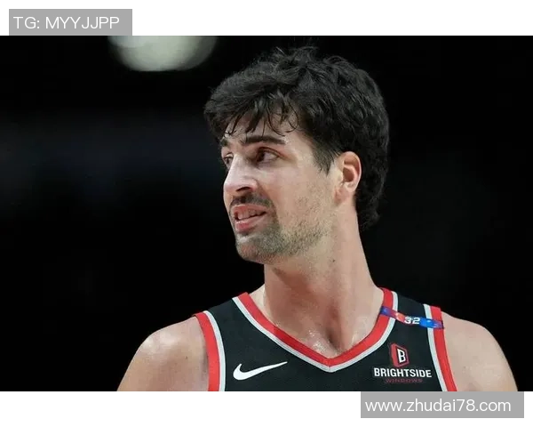 开拓者与篮网激战正酣2月22日精彩对决引发球迷热议