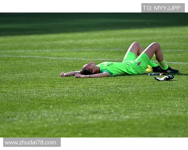 捷克女足迎战俄罗斯女足全力争胜展现实力与风采