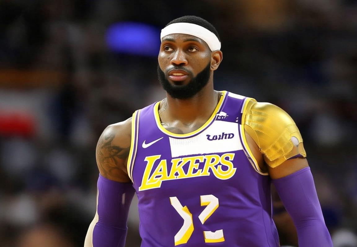 2019年NBA火箭队与活塞队激烈对决精彩回顾与赛后分析